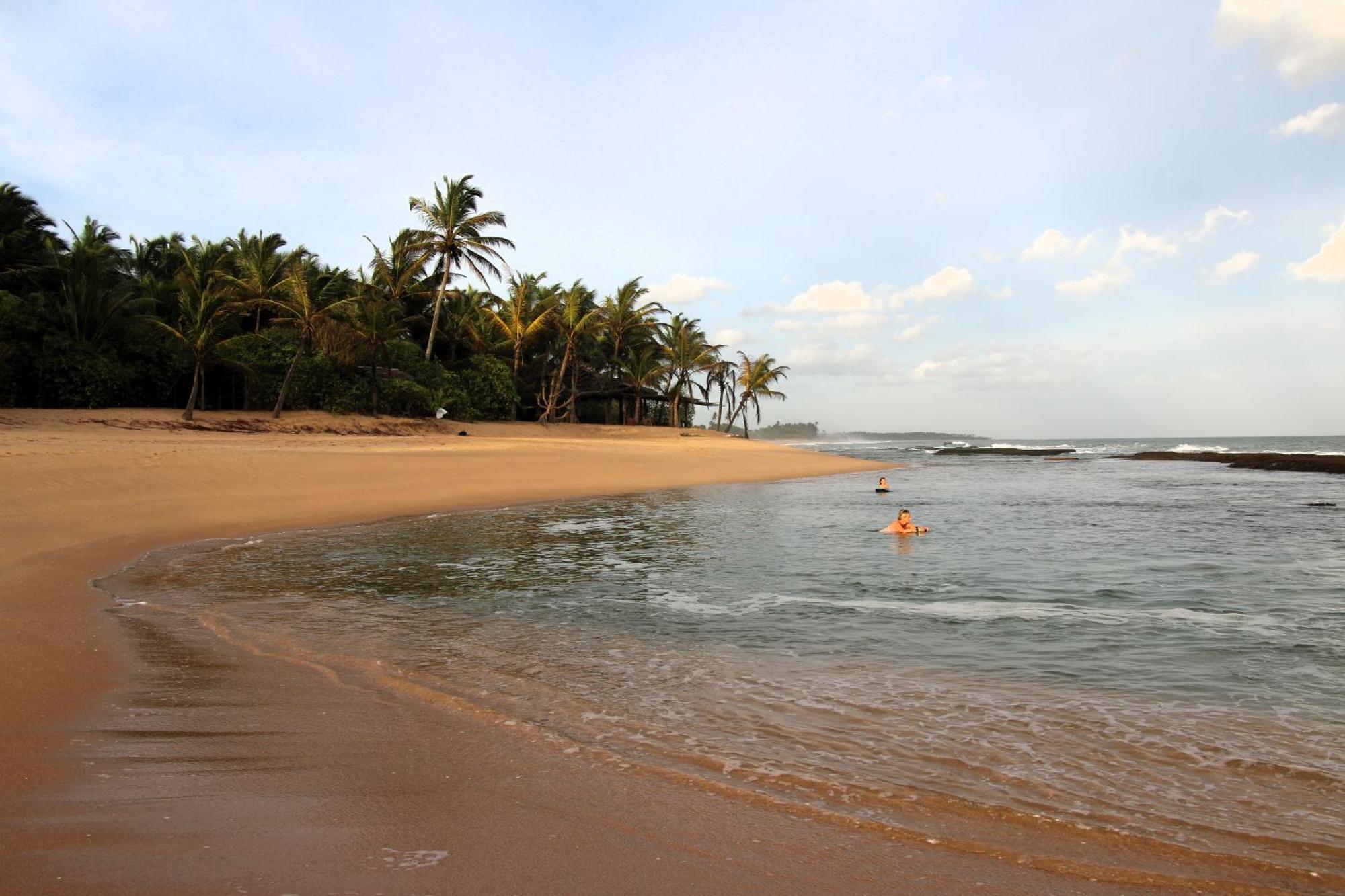 Shiva'S Beach Cabanas Tangalle Esterno foto