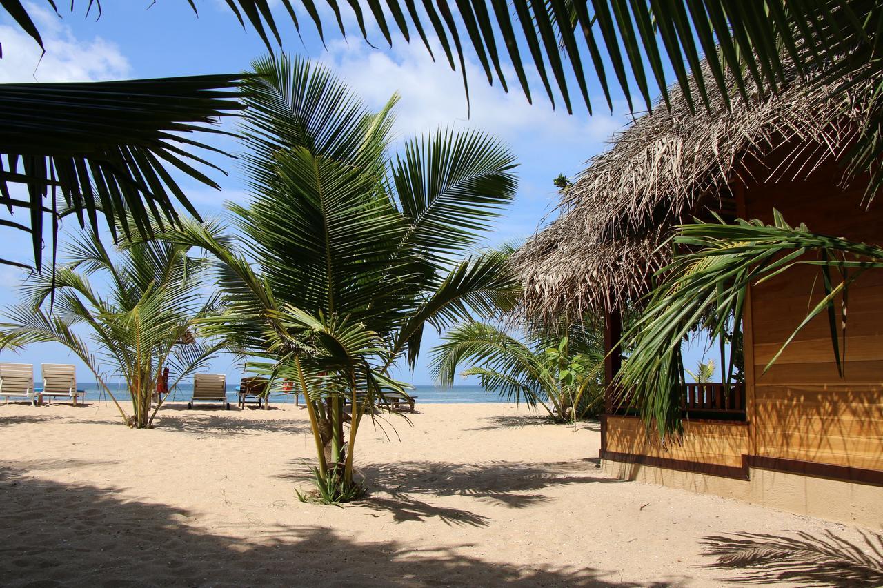 Shiva'S Beach Cabanas Tangalle Esterno foto